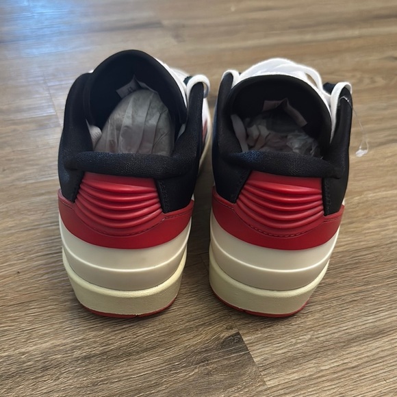 Jordan White and Black Retro Sneakers - Picture 6 of 8